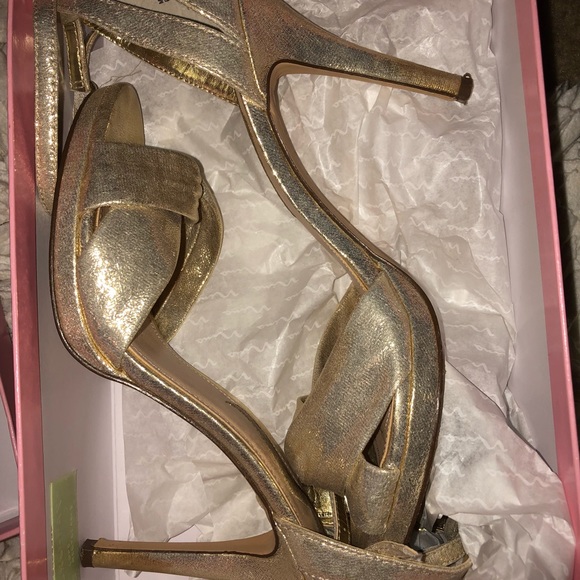 Nina Shoes - Gold dress heels